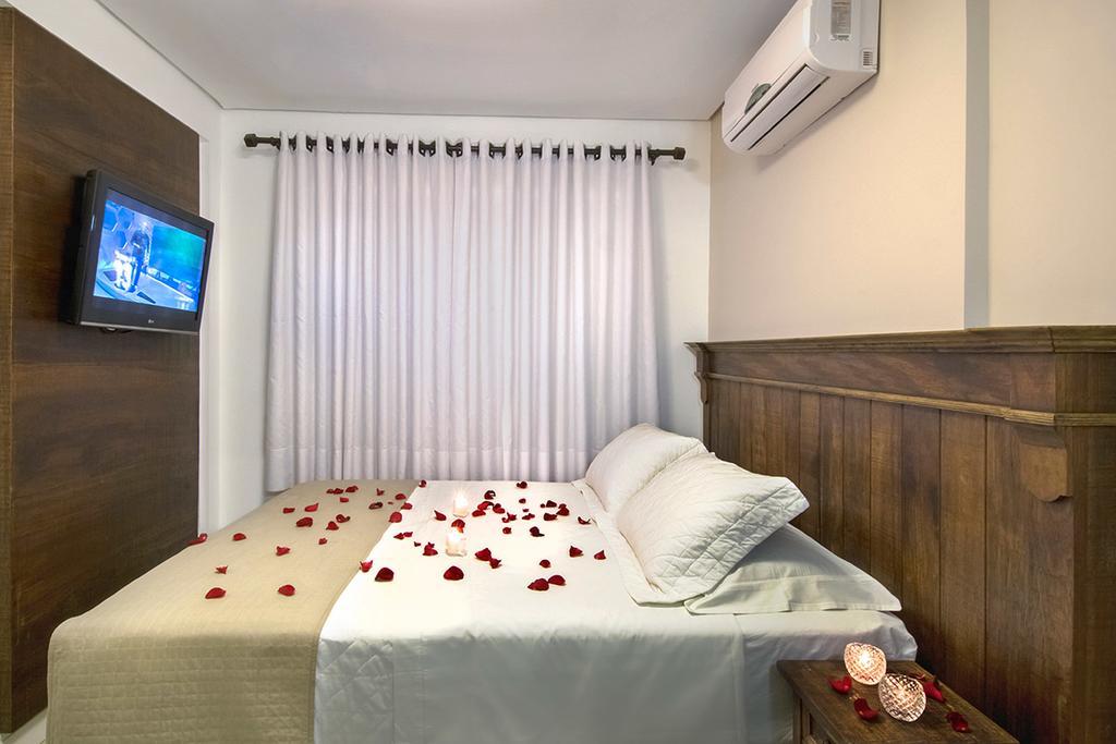 Quarto Deluxe com Banheira